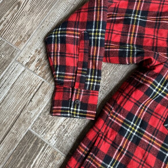 Vtg Van Heusen Flannel Jacket Mens L Plaid Shirt Red Black Quilted Grunge Preppy - Picture 4 of 9